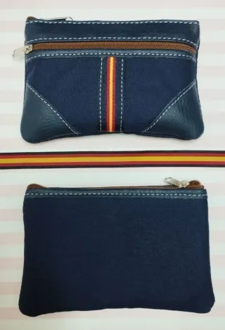 NOVEDAD. MONEDERO LONA Y PIEL BANDERA + REGALO PUL