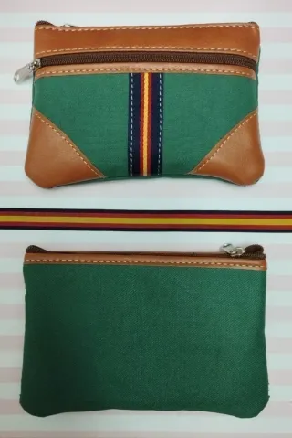 NOVEDAD. MONEDERO LONA Y PIEL BANDERA + REGALO PUL