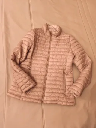Parka beige acolchada
