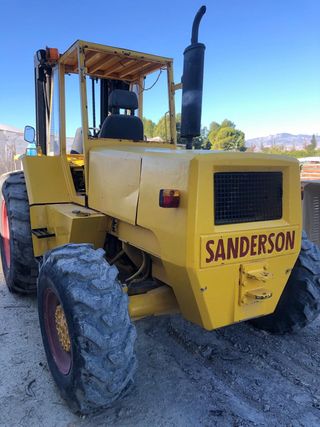 Carretilla elevadora todoterreno Sanderson