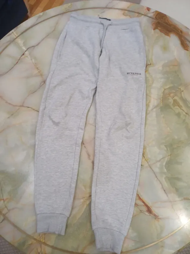 Pantalón gris McKenzie