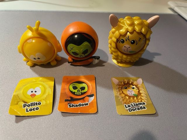 Figuras Pollito Loco, Shadow, La Llama Dorada