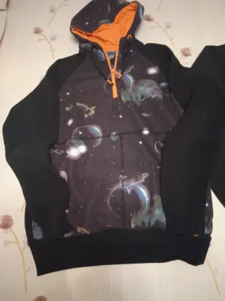 sudaderas de Pullbear y Silver