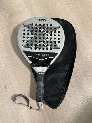 Pala Pádel Nox AT10 Genius 18K