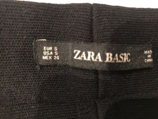 Falda Zara Talla S Negra y Blanca