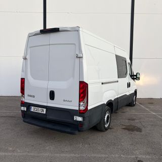 IVECO DAILY CAMPER A EXTRENAR
