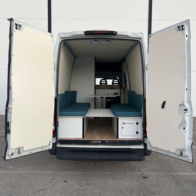 IVECO DAILY CAMPER A EXTRENAR