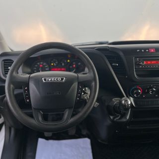 IVECO DAILY CAMPER A EXTRENAR