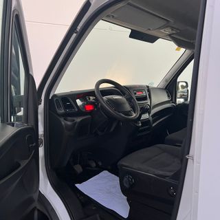 IVECO DAILY CAMPER A EXTRENAR