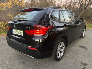 BMW X1 18D AUTOMATICO
