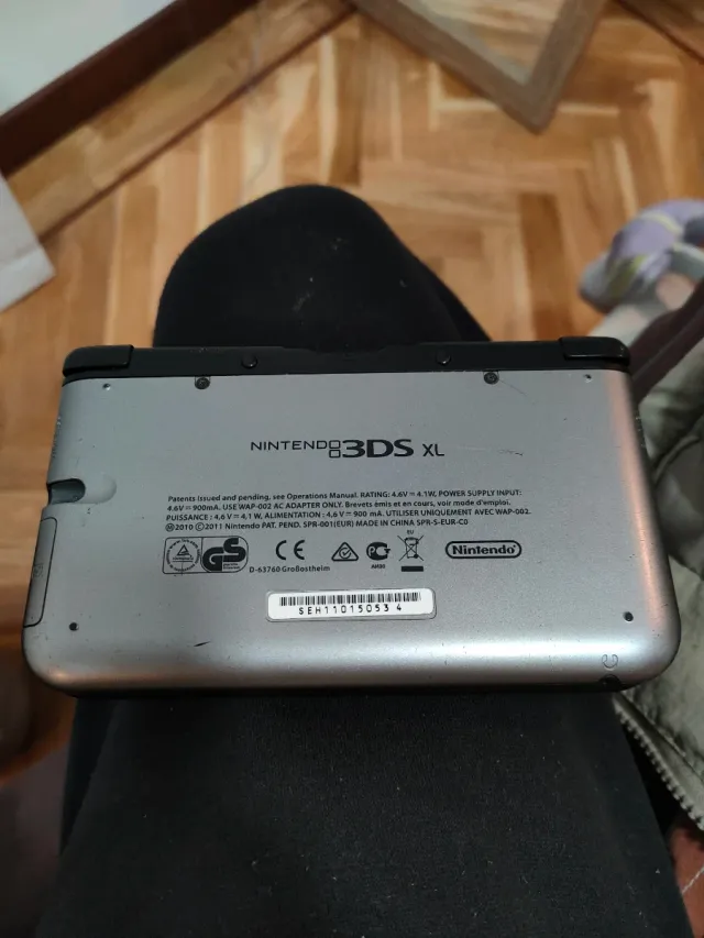Nintendo 3DS XL + 3 Juegos Pokémon + Funda