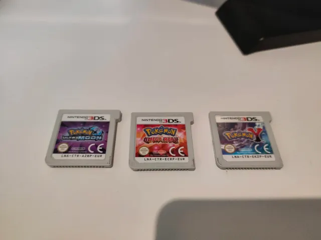Nintendo 3DS XL + 3 Juegos Pokémon + Funda