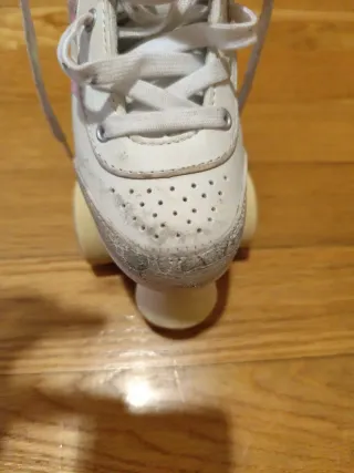 Patines 4 ruedas talla 31