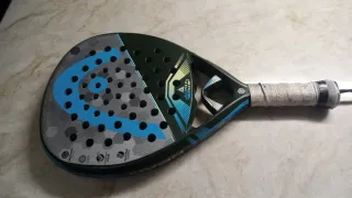 Pala de pádel HEAD Antishock con funda