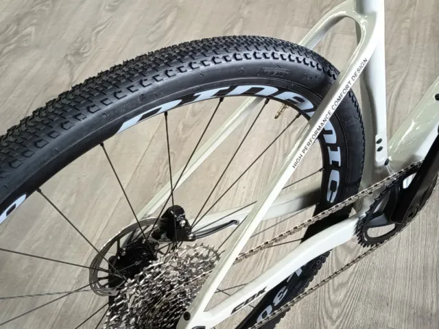 Bicicleta Gravel Carbono CBK