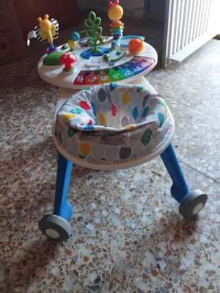 Mesa Actividades Baby Einstein