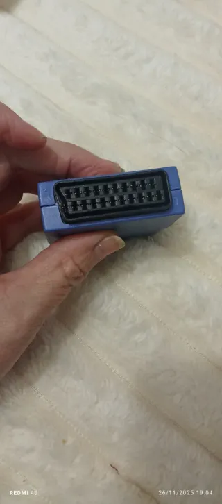 Adaptador SCART a RCA con S-Video