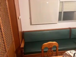 Mueble de cocina madera y polipiel