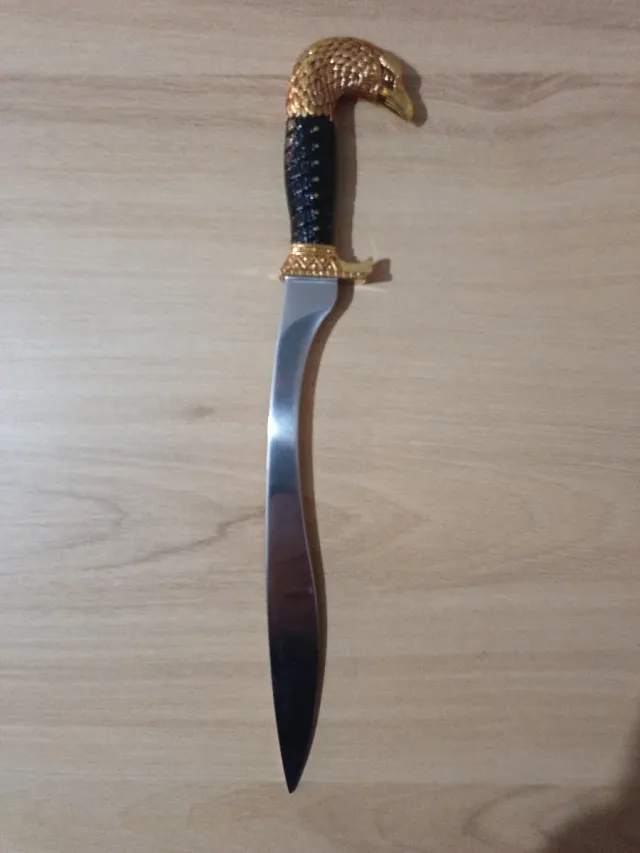 Spada decorativa da collezione