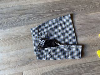 Falda Zara cuadros azul y negro 38