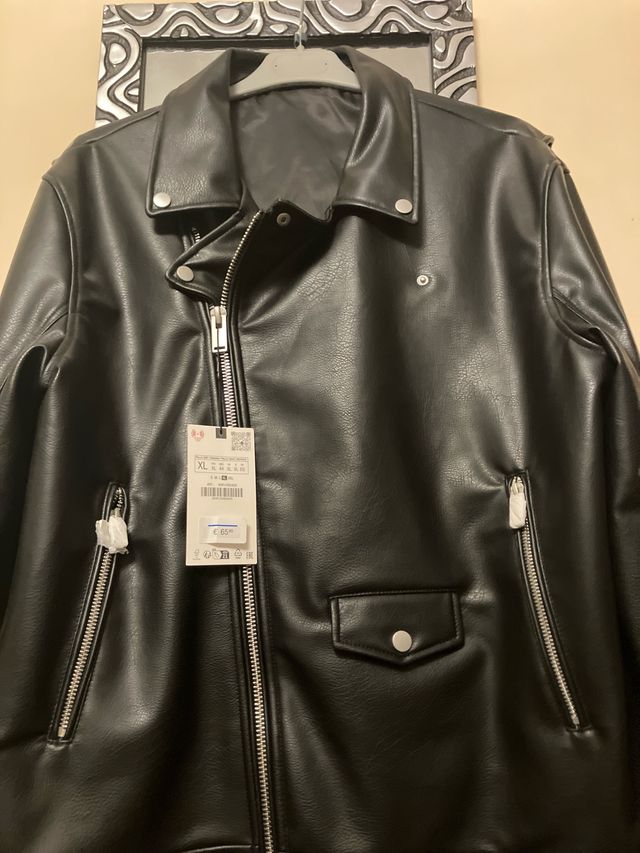 Chaqueta Zara Negra Piel Sintética