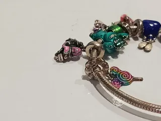 Pulsera Pandora Plata con Charms