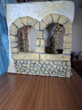 Portal Belén artesanal piedra ventanl figuras 30cm