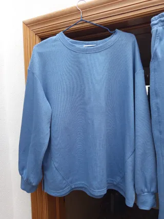 Precioso chándal azul