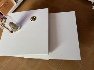 Mesa auxiliar moderna movible