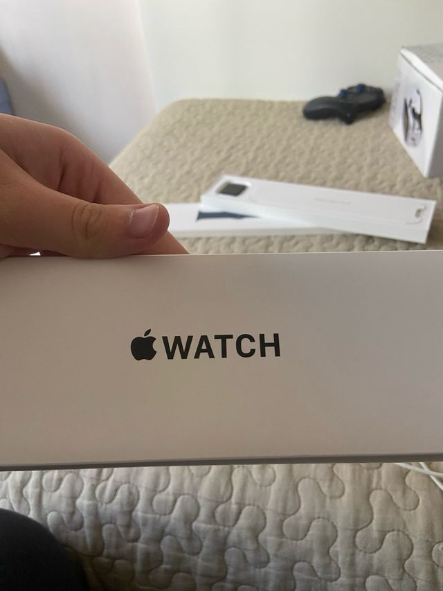 Apple Watch SE 40mm Argento con Cinturini