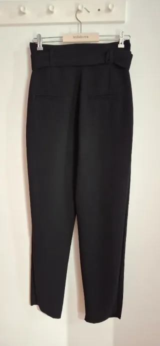 Pantalón tela cintura alta con cinturón T.34