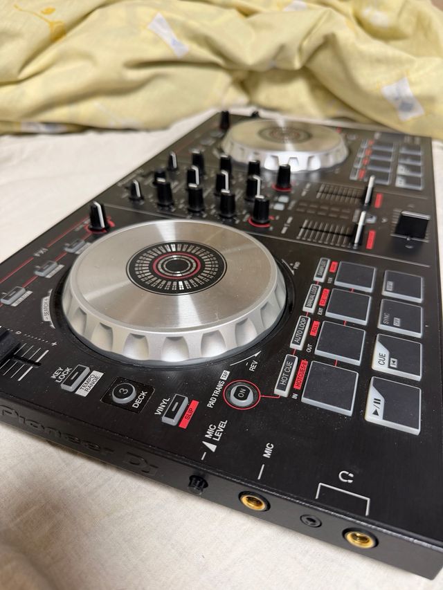 Mesa de mezclas Pioneer DDJ SB-2