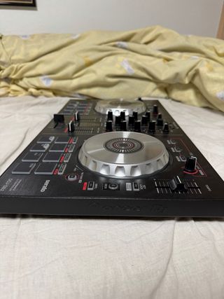 Mesa de mezclas Pioneer DDJ SB-2