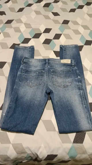 Pantalón vaquero Diesel mujer Talla 25 (34-36)