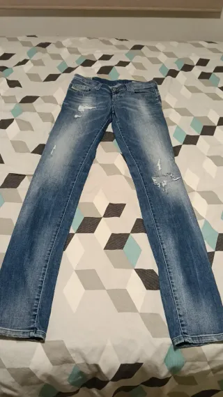 Pantalón vaquero Diesel mujer Talla 25 (34-36)