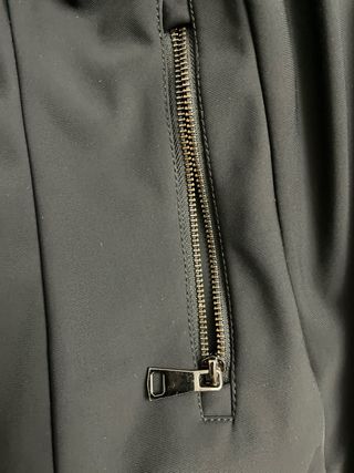 Abrigo impermeable reversible negro