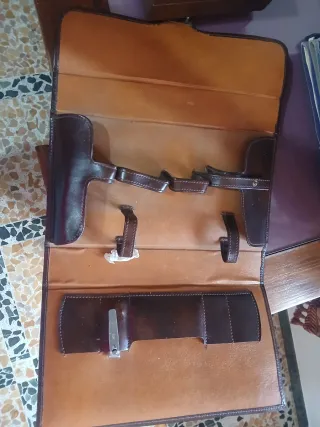 Neceser de piel vintage hombre