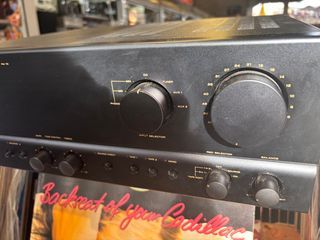 Marantz PM 72 Amplificador Estéreo Integrado