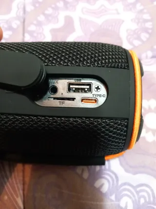 Altavoz Celly Negro y Naranja