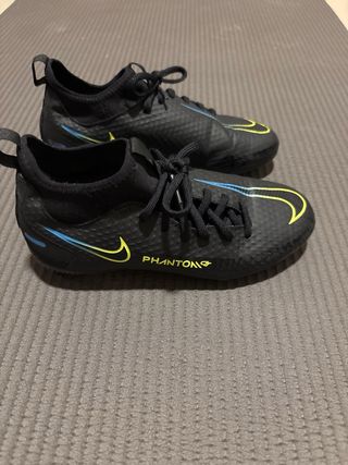 Botas de fútbol Nike niño T33