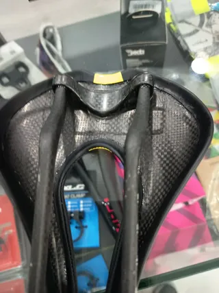 Sillín de carbono CBK SPEED 118 gr