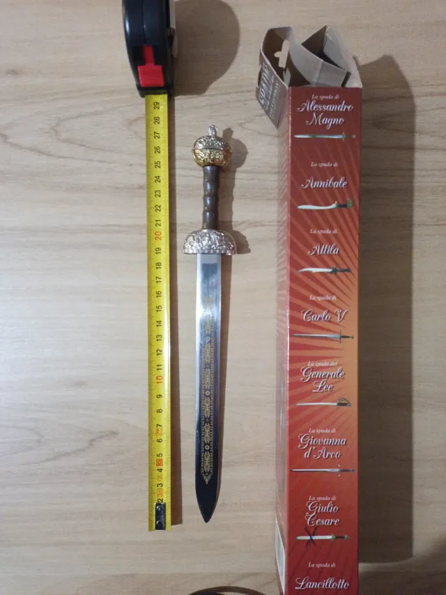 Spade in miniatura da collezione