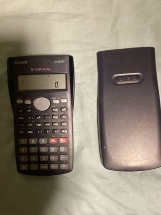 Calculadora Científica Casio fx-82MS