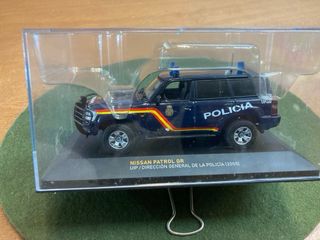 Nissan Patrol GR 1:43 Policía UIP