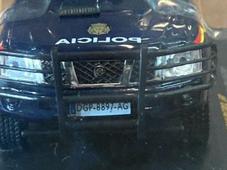 Nissan Patrol GR 1:43 Policía UIP