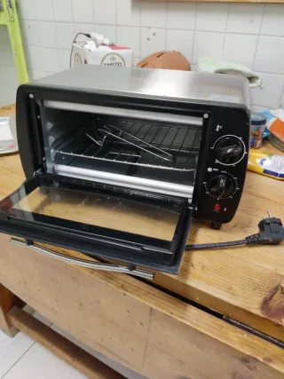 Horno eléctrico Tristar pequeño