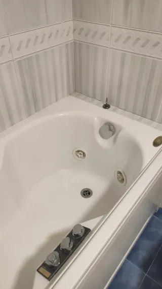 Bañera Jacuzzi® (original) Whirlpool Bath Blanca