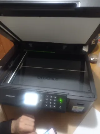 Impresora multifunción Brother