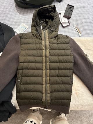 Chaqueta Moncler verde y marrón con capucha