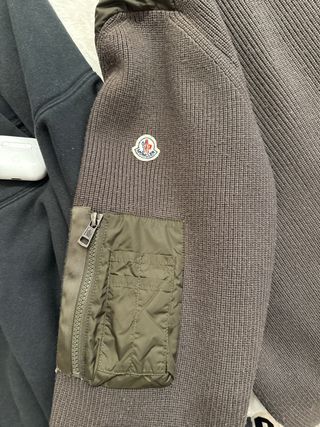 Chaqueta Moncler verde y marrón con capucha